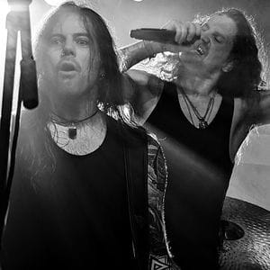 Jonathan Olsson, Dynazty